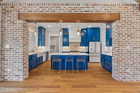 Kitchen - 40 Whistlestop, Sumrall, MS 39482 photo 1 of 6