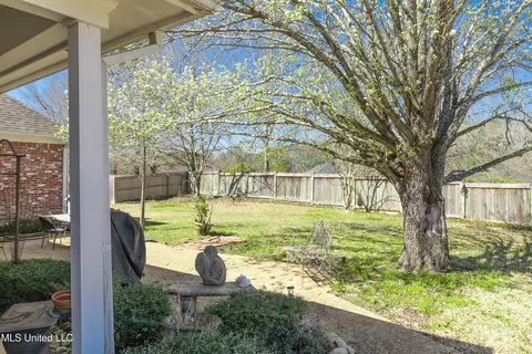 Exterior - 59 Eastgate Dr, Brandon, MS 39042 photo 12 of 12