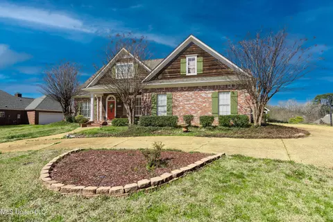 Exterior - 59 Eastgate Dr, Brandon, MS 39042 photo 4 of 12