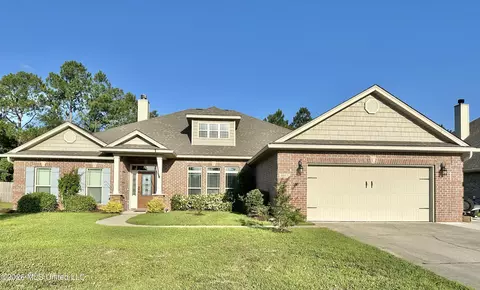 6015 Red Gate Dr, Long Beach, MS 39560