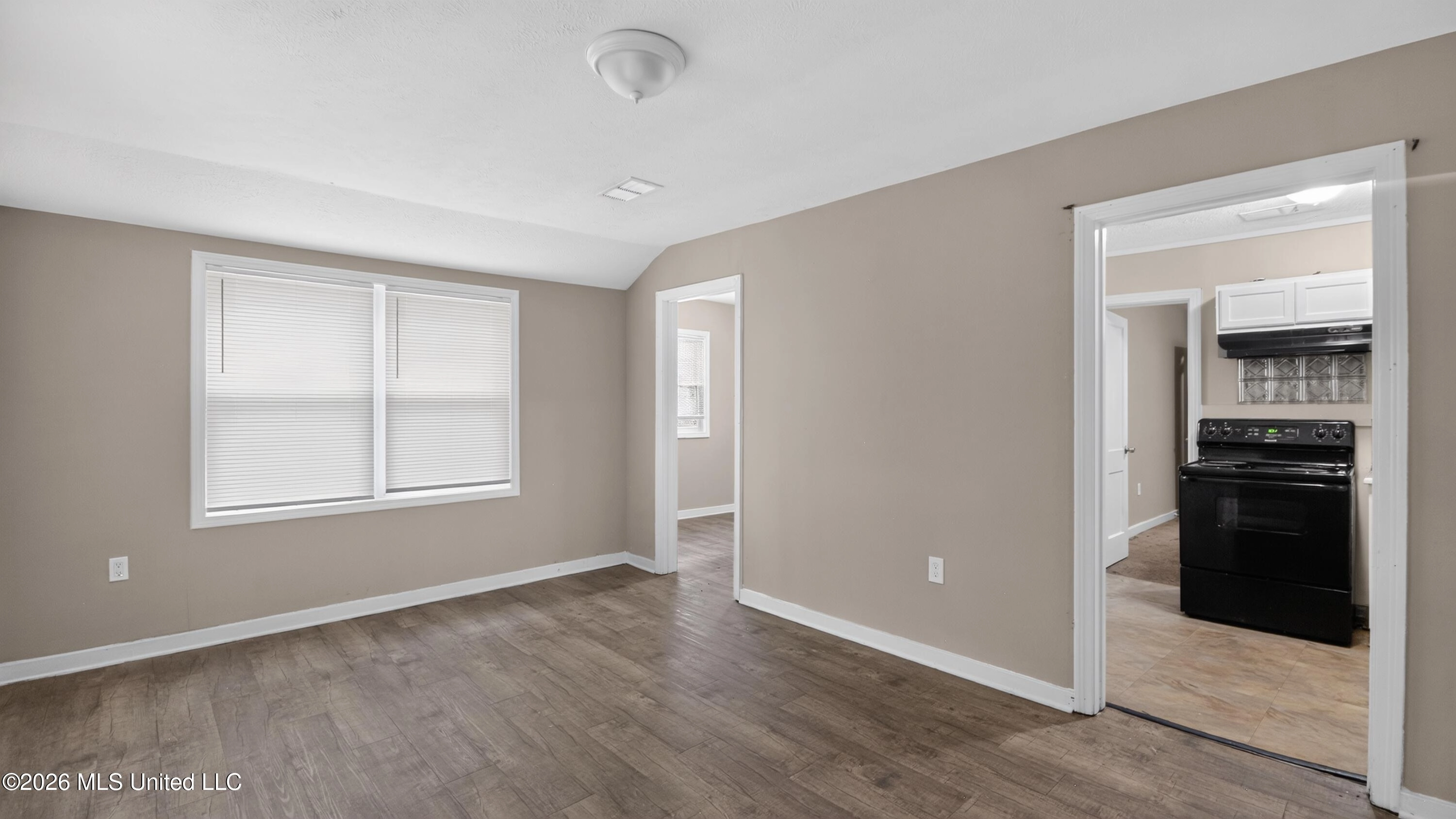 609 Launcelot Rd, Jackson, MS 39206 photo 8