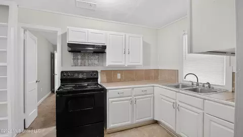 609 Launcelot Rd, Jackson, MS 39206 photo 15