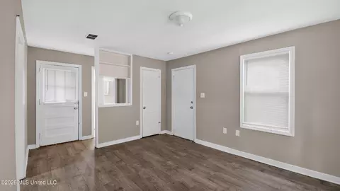 609 Launcelot Rd, Jackson, MS 39206 photo 13