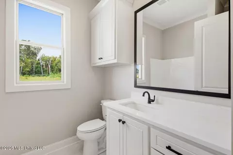 Bath - 392 Aurora Cir, Canton, MS 39046 photo 4 of 4