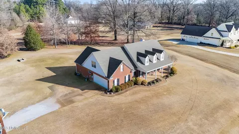 View/Area - 7247 Eastern Dr, Olive Branch, MS 38654 photo 2 of 4