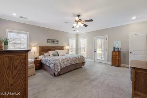 Bedroom - 7247 Eastern Dr, Olive Branch, MS 38654 photo 3 of 5