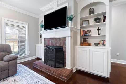 Other - 7247 Eastern Dr, Olive Branch, MS 38654 photo 2 of 11