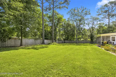 208 Saint Augustine Dr, Madison, MS 39110 photo 11