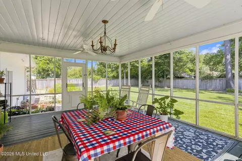 208 Saint Augustine Dr, Madison, MS 39110 photo 41