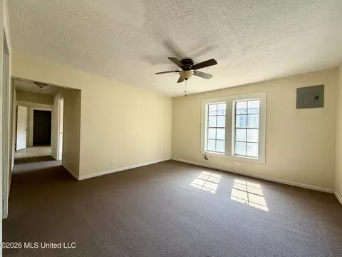 410 E Minnesota St, Brookhaven, MS 39601 photo 6