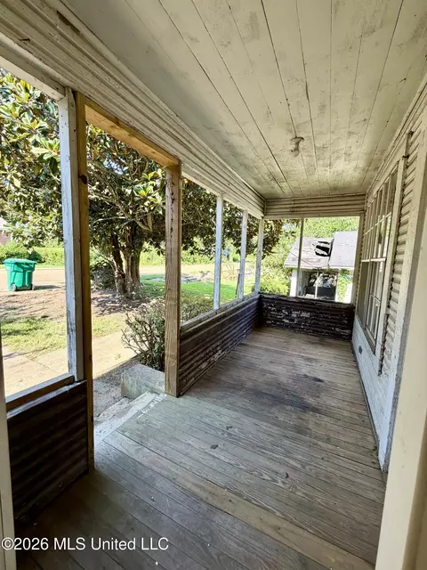 410 E Minnesota St, Brookhaven, MS 39601 photo 5