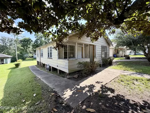 410 E Minnesota St, Brookhaven, MS 39601 photo 3