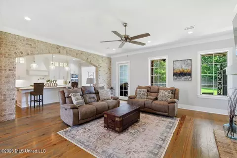 217 Harris Cir, Madison, MS 39110 photo 8