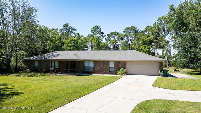 13200 Pine Ave, Vancleave, MS 39565