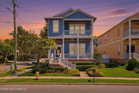 1740 15th St, Gulfport, MS 39501