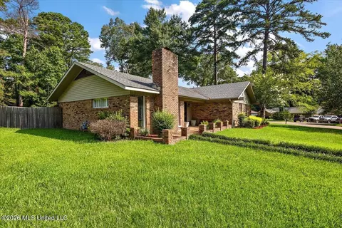 65 Summit Ridge Dr, Brandon, MS 39042 photo 4