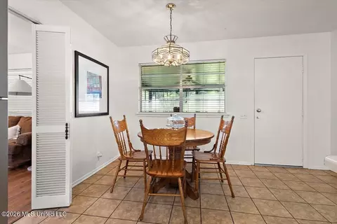 65 Summit Ridge Dr, Brandon, MS 39042 photo 11