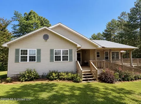 2903 Hunter Rd, Thaxton, MS 38871 photo 1