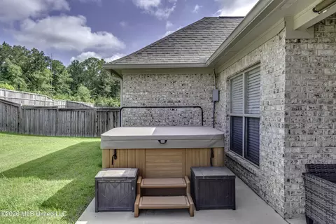 Exterior - 801 Bryce St, Brandon, MS 39047 photo 5 of 11