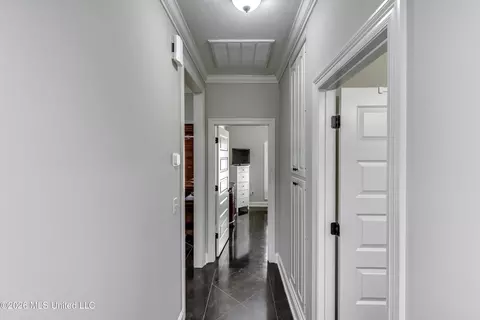 Entry Way - 801 Bryce St, Brandon, MS 39047 photo 4 of 4