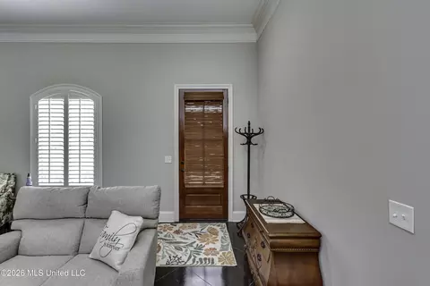 Entry Way - 801 Bryce St, Brandon, MS 39047 photo 2 of 4