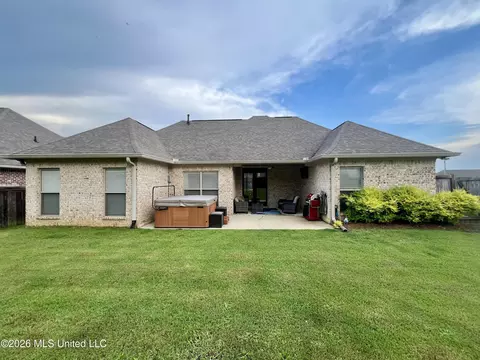Exterior - 801 Bryce St, Brandon, MS 39047 photo 9 of 11