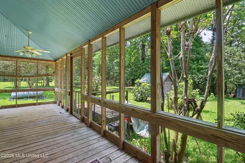 202 Saint John Rd, Brooklyn, MS 39425 photo 18