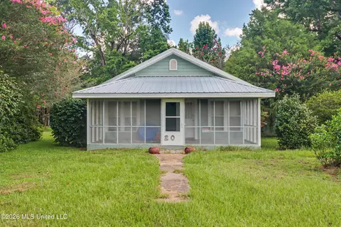 202 Saint John Rd, Brooklyn, MS 39425 photo 1