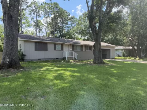 Exterior - 1431 Sheffield Dr, Jackson, MS 39211 photo 1 of 4