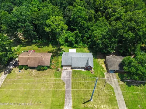 407 S Dorothy St, Wiggins, MS 39577 photo 19