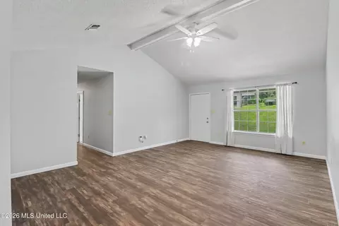 407 S Dorothy St, Wiggins, MS 39577 photo 10