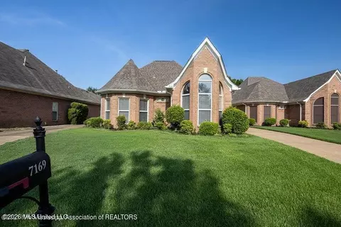 7169 N Swinnea Rdg, Southaven, MS 38671