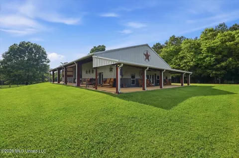 979 Barker Rd, Morton, MS 39117 photo 1