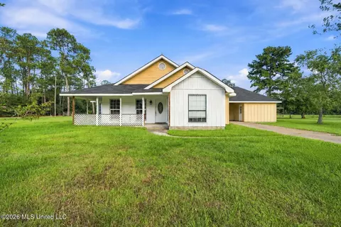 6055 Carlton France Rd, Bay Saint Louis, MS 39520