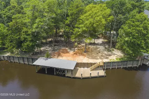 Fox Run Cove, Biloxi, MS 39532 photo 9