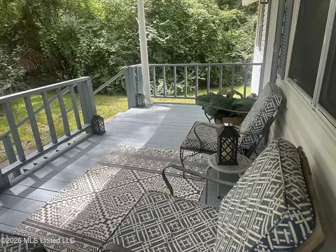 Exterior - 1249 Saint Augustine Dr, Pearl, MS 39208 photo 14 of 15