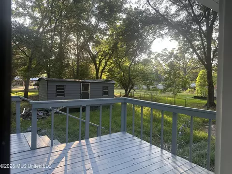 Exterior - 1249 Saint Augustine Dr, Pearl, MS 39208 photo 1 of 15