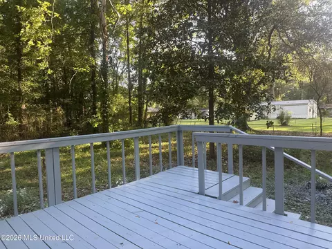Exterior - 1249 Saint Augustine Dr, Pearl, MS 39208 photo 5 of 15