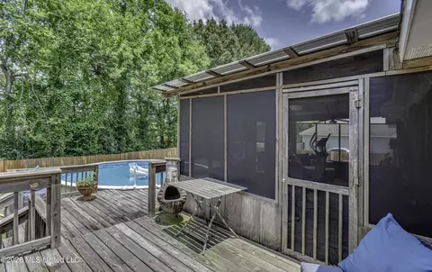 Exterior - 526 Pecan Blvd, Brandon, MS 39042 photo 14 of 14