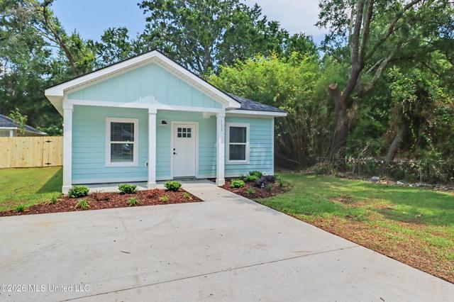 152 Balmoral Ave, Biloxi, MS 39531