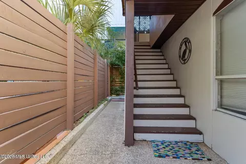 Exterior - 128 Lee St, Biloxi, MS 39530 photo 11 of 16