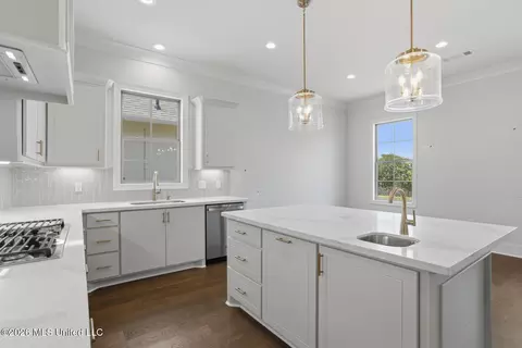 Kitchen - 254 Caroline Blvd, Madison, MS 39110 photo 5 of 6
