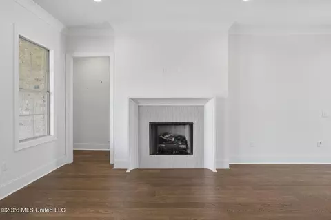 Living - 254 Caroline Blvd, Madison, MS 39110 photo 2 of 4