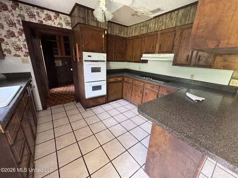 Kitchen - 508 Wire Rd, Perkinston, MS 39573 photo 1 of 2