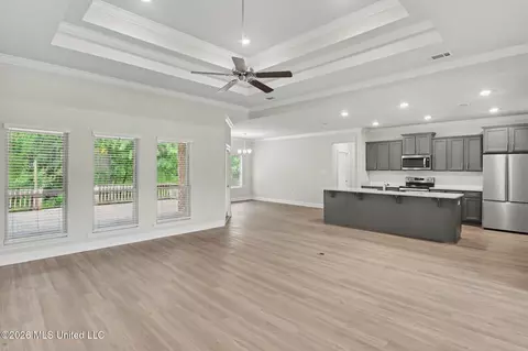 Living - 7073 Glen Eagle Dr, Biloxi, MS 39532 photo 1 of 3