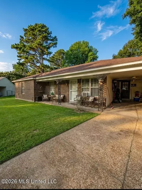 7763 Deerfield Cv, Southaven, MS 38671