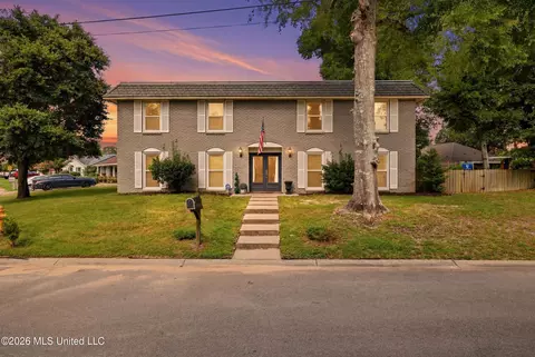 2553 Mercedes Dr, Biloxi, MS 39531