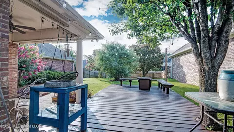Exterior - 137 Vineyard Blvd, Brandon, MS 39047 photo 5 of 11