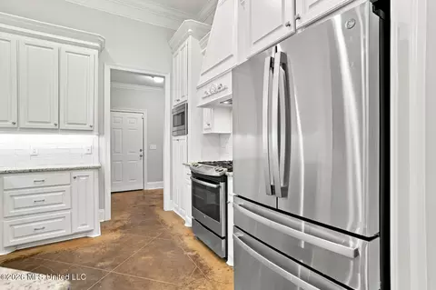 134 Provonce Park, Brandon, MS 39042 photo 9