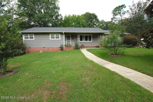 1211 Carter Dr, Hattiesburg, MS 39402